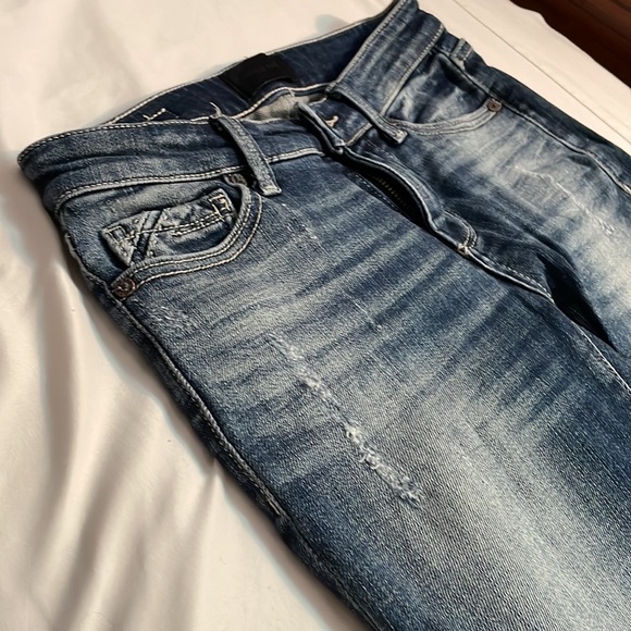 BUCKLE BLACK Medium wash Distressed Bootcut Jeans (Petite) - Picture 2 of 4